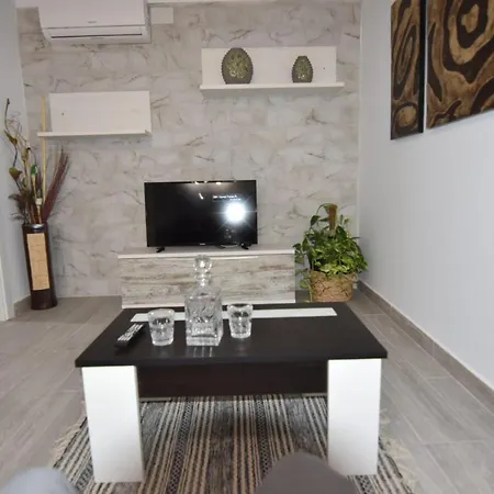 Daniela 1 Terraza Con Vistas A La Catedral